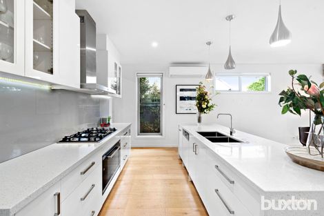 Property photo of 14 Teddington Road Hampton VIC 3188