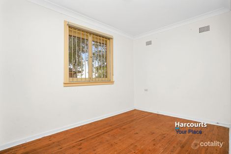 Property photo of 39 Manila Road Lethbridge Park NSW 2770