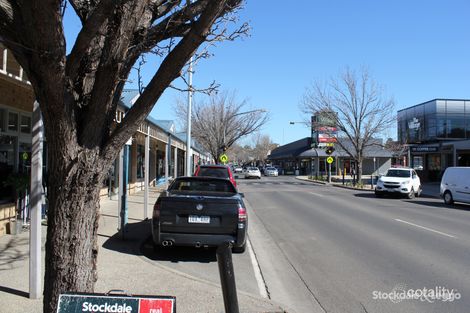 Property photo of 2/30 Grant Street Bacchus Marsh VIC 3340