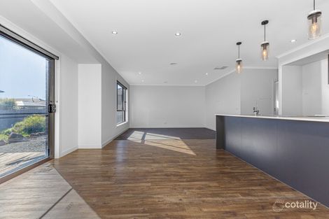 Property photo of 33 Carina Drive Winter Valley VIC 3358