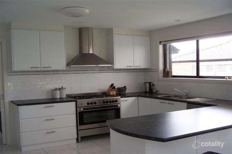 Property photo of 8 Royal Parade Inverloch VIC 3996