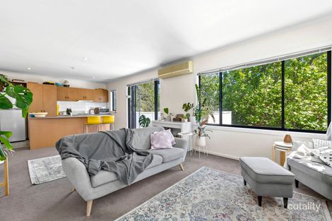 21/5 Dickens St, Elwood, VIC 3184