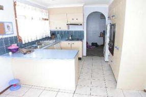 Property photo of 19 Stonehaven Avenue Watanobbi NSW 2259