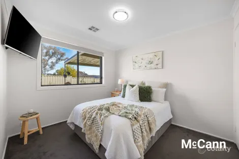 Property photo of 40 Aronson Crescent Gilmore ACT 2905