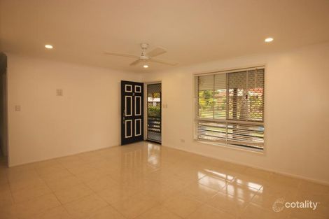 Property photo of 2 Highgate Court Kallangur QLD 4503