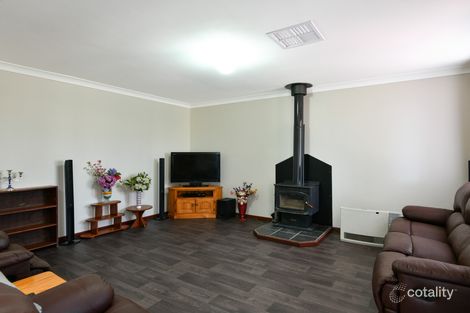 Property photo of 8 Steel Place Boulder WA 6432