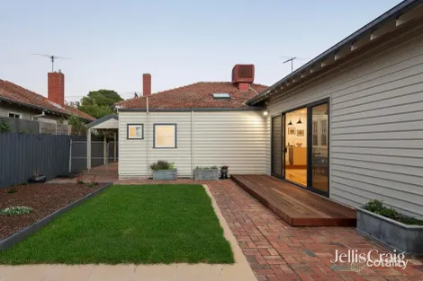 Property photo of 1 Lily Street Bentleigh VIC 3204