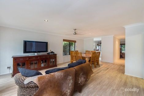 Property photo of 8 Amara Crescent Forest Lake QLD 4078