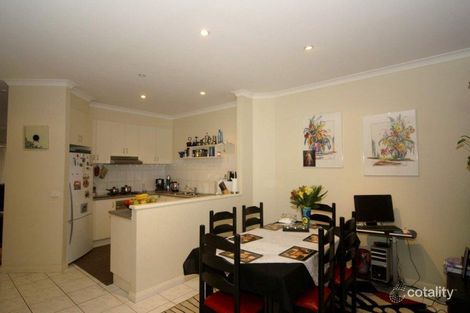 Property photo of 2/60 Arthur Phillip Drive Endeavour Hills VIC 3802