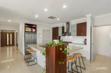 Property photo of 14 Doyle Crescent Seymour VIC 3660