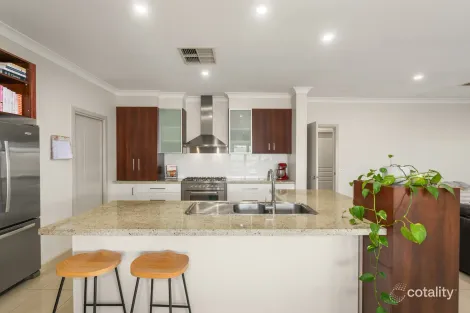 Property photo of 14 Doyle Crescent Seymour VIC 3660