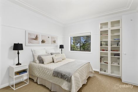 Property photo of 12 Roxburgh Avenue Thirroul NSW 2515