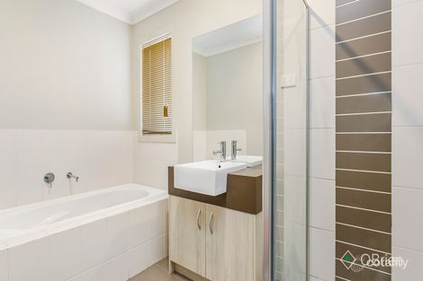 Property photo of 1 Albany Crescent Pakenham VIC 3810