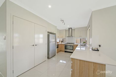 Property photo of 4 Sueby Close Carseldine QLD 4034