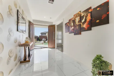 Property photo of 27 Capricornus Crescent Tarneit VIC 3029