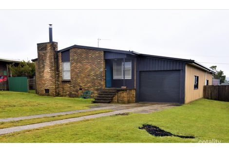15 Collins St, Waratah, TAS 7321