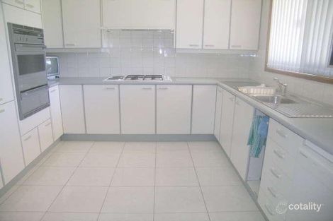 Property photo of 39 Odelia Crescent Plumpton NSW 2761