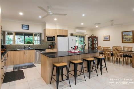 Property photo of 8 Parklands Court Victoria Point QLD 4165