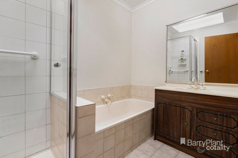 4/106-112 Cowin St, Diamond Creek, VIC 3089