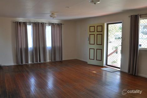 Property photo of 30 Montrose Parade Wynnum West QLD 4178