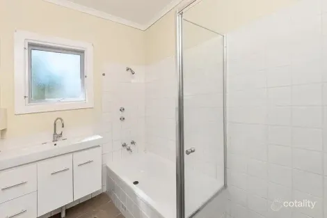 Property photo of 28 Swanport Road Murray Bridge SA 5253