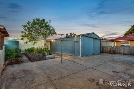 Property photo of 1 Urban Place Albanvale VIC 3021