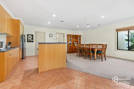 Property photo of 22 Auvale Crescent Mount Gambier SA 5290