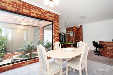 Property photo of 2 Burrowye Crescent Taylors Lakes VIC 3038