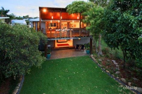 Property photo of 8 Boswell Terrace Wynnum QLD 4178