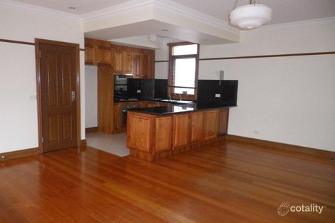 Property photo of 1/98 Ivanhoe Parade Ivanhoe VIC 3079