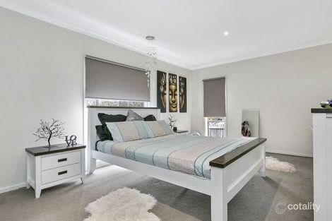 Property photo of 1/5 Serra Close Langwarrin VIC 3910