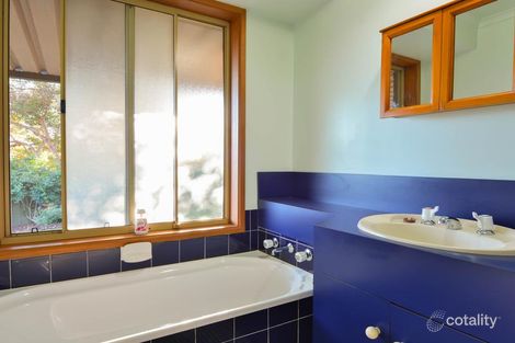 Property photo of 2/2 View Court Aberfoyle Park SA 5159