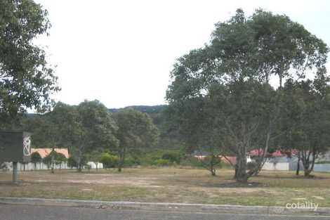 215w Cresthaven Ave, Bateau Bay, NSW 2261