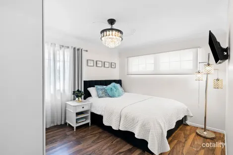 Property photo of 6 Bushing Street Wynnum West QLD 4178