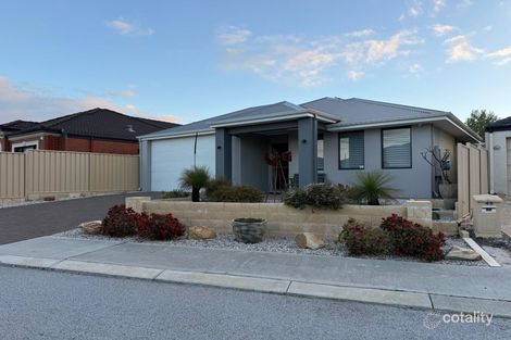 Property photo of 46 Claridge Circle Thornlie WA 6108