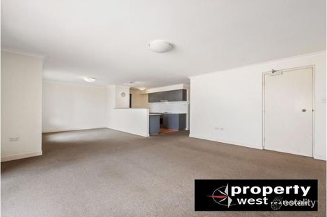 Property photo of 1/8 Wattlebird Loop Joondalup WA 6027