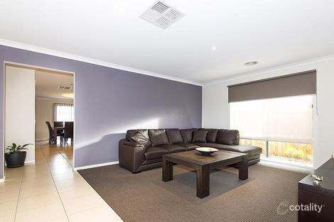 Property photo of 8 Emilia Chase Mernda VIC 3754
