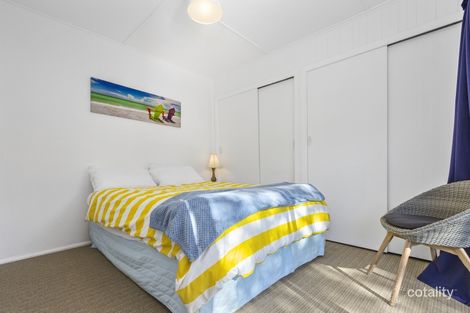 Property photo of 7 The Rampart Manyana NSW 2539