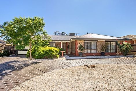 Property photo of 28 Derek Crescent Morphett Vale SA 5162