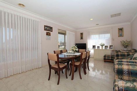 Property photo of 17 Ester Drive Mill Park VIC 3082