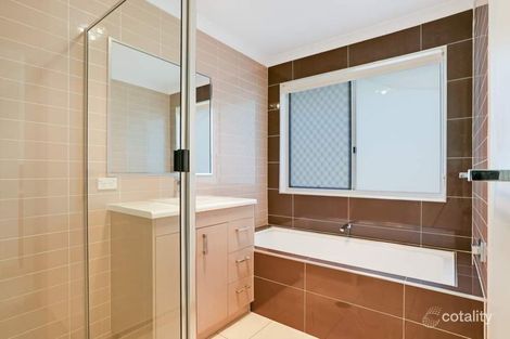 Property photo of 2 Munroe Court West Gladstone QLD 4680