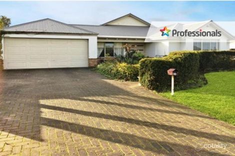 Property photo of 36 Lakeside Drive McKail WA 6330