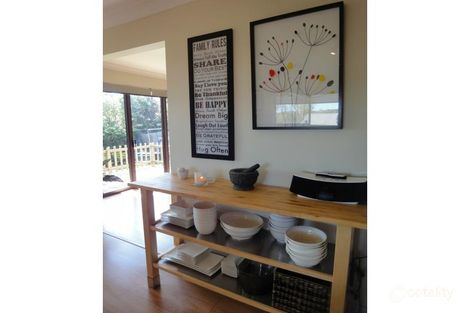 Property photo of 9 Noonameena Drive Orange NSW 2800