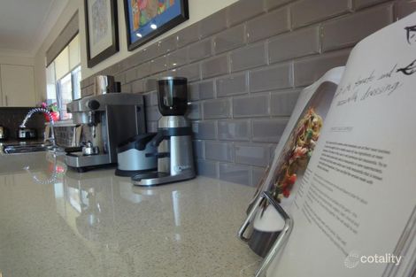 Property photo of 9 Noonameena Drive Orange NSW 2800