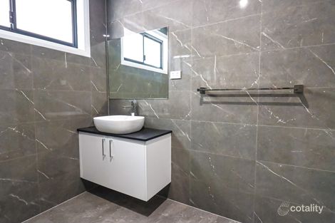 Property photo of 9 Trehearne Loop Austral NSW 2179