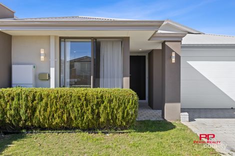 Property photo of 4 Forever Boulevard Banksia Grove WA 6031
