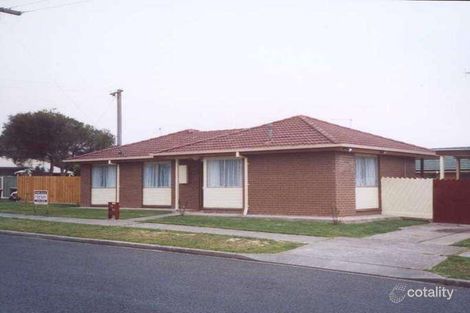 13 Hawthorn Cres, Churchill, VIC 3842