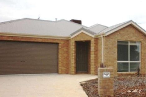 2 Wing Cres, Mulwala, NSW 2647