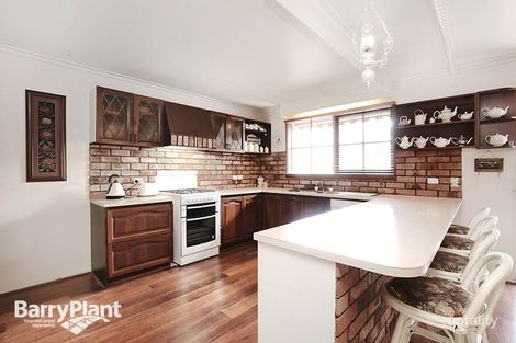 Property photo of 16 Brack Court Mooroolbark VIC 3138