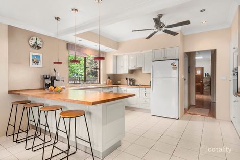 Property photo of 16 Ronald Avenue Narraweena NSW 2099